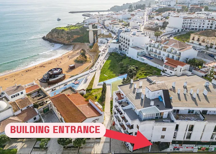 In Albufeira's Old Town Apartman *